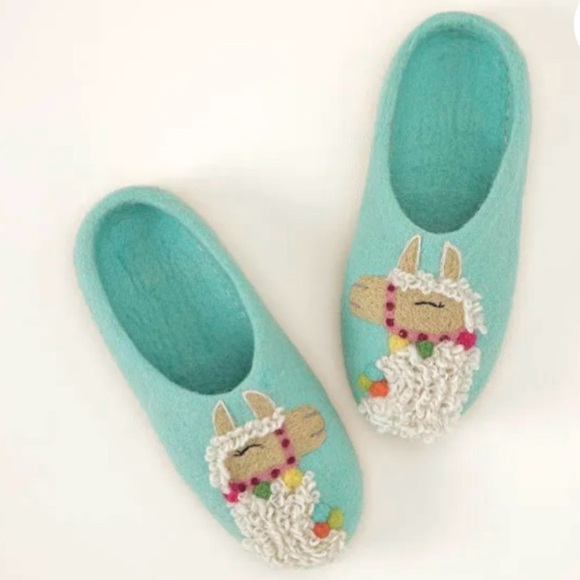 French Knot Shoes - French Knot Wool Felt Embroidered Llama Slippers Size Large 9